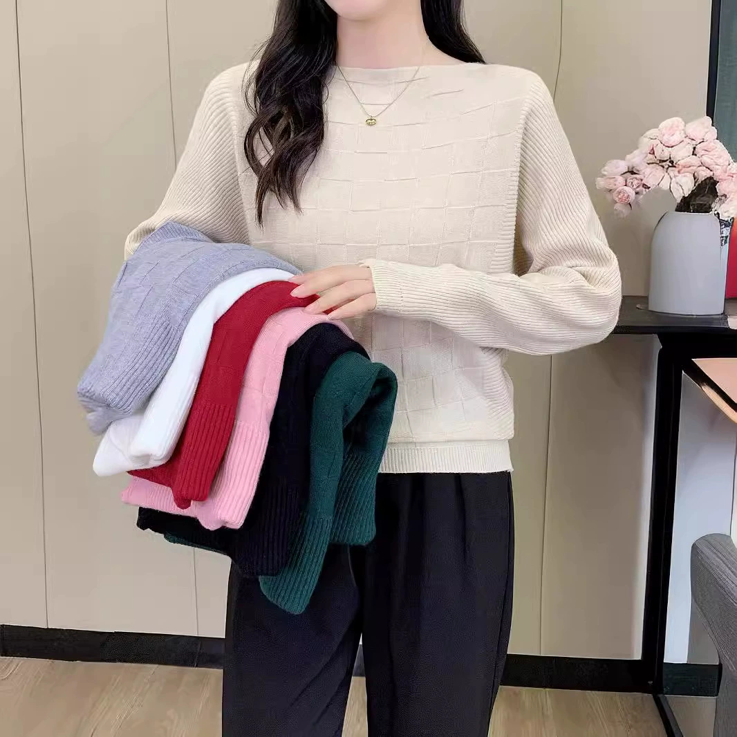 Летучая мышь рукава топ с длинными рукавами свободно носить весеннюю одежду 2024 новый большой размер красный свитер вязаный нижний свитер