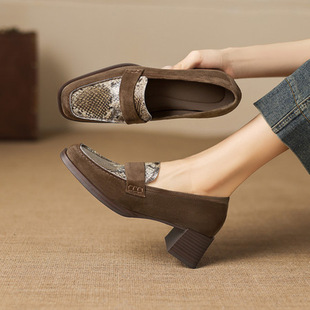 5CM��ʽС����Ƥ����ЬŮ���^�߼yƴ�Ӵָ�СƤЬ�͹ņ�Ьͨ��Ь