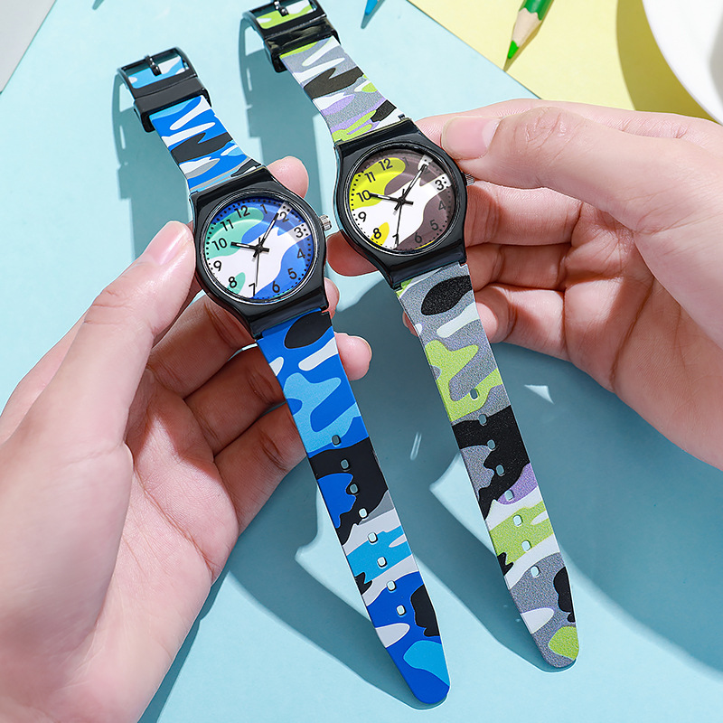 Simple and Personalized Camouflage Color Digital Printing Pattern Quartz Watch Digital Scale Pointer Type Primary and Secondary School Student Watch