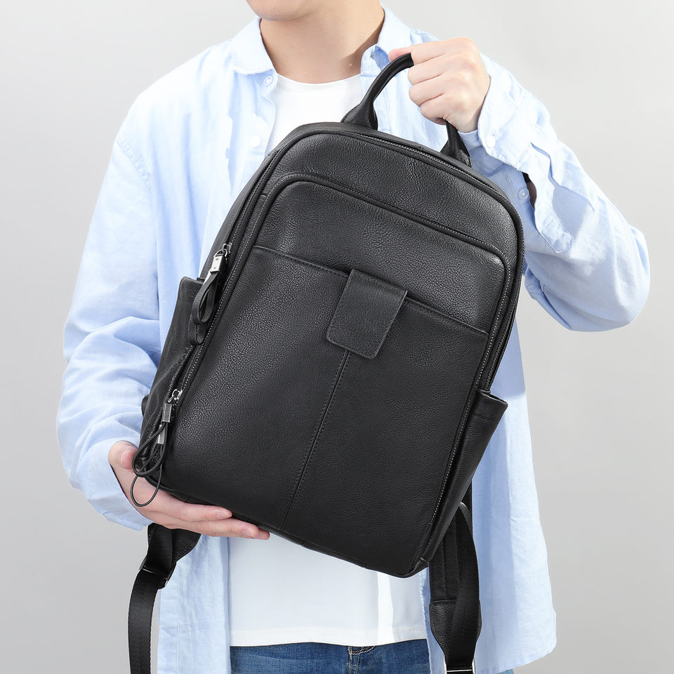 Ba lô da bò thật cho nam phong cách đường phố, đựng vừa laptop 14 inch, dung tích dưới 20L — Màu đen
