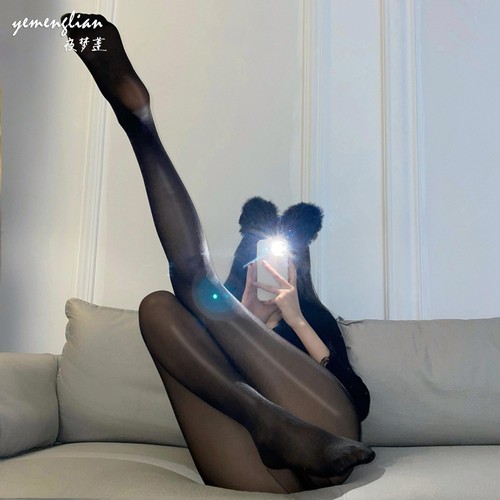 Black stockings stockings for women spring and autumn ultra-thin anti-snag sexy fishnet leggings pantyhose over the knee lace