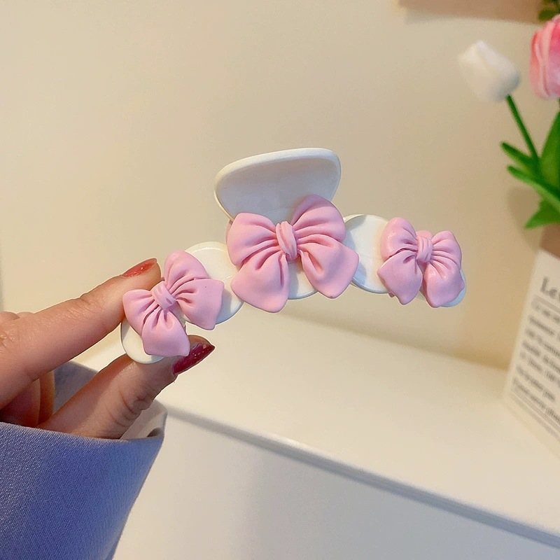 Internet celebridad clip de metal grande clip de tiburón japonés y coreano elegante temperamento espalda Cabeza pelo agarre de alto grado horquilla tocado