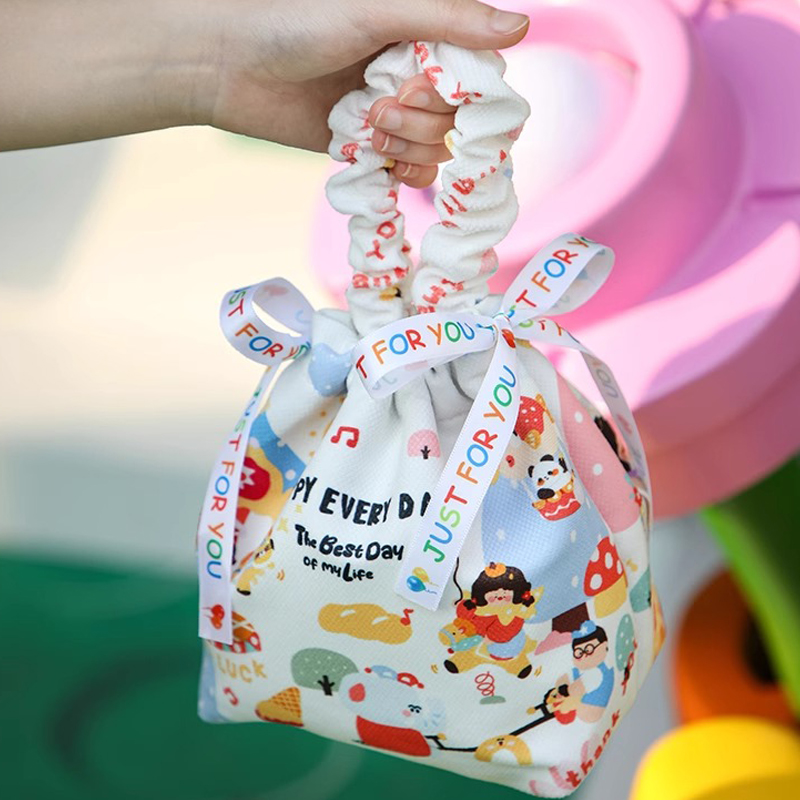 2025宝宝喜糖盒儿童开学礼物糖果袋伴手礼盒生日满月周岁诞生盒