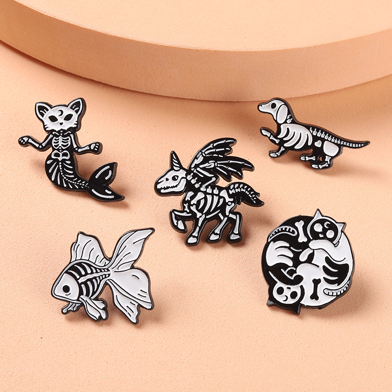 7g Weight Brooches Classification Holiday Occasion Alloy Material Animal Pattern Unisex Gender Stoving Varnish Design Funny Style Funny Pin Animal Alloy Stoving Varnish Unisex Brooches 4