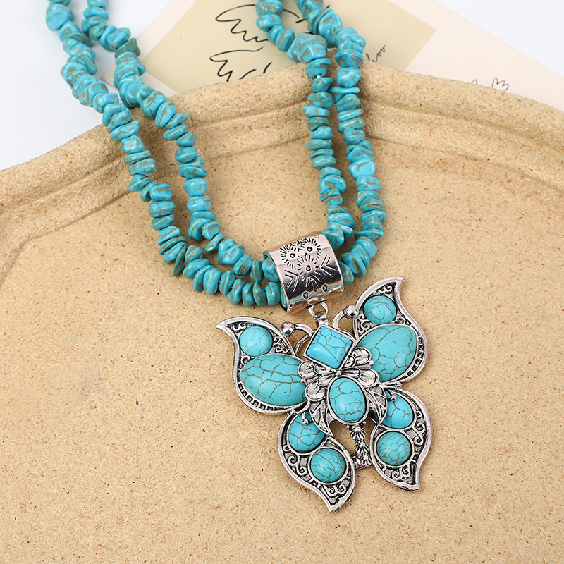 Wholesale Jewelry Retro Ethnic Style Butterfly Alloy Plating Pendant Necklace display picture 4