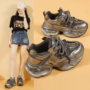 ��|���ˮ��ϵ�ЬŮ�ٴ����߼ӽq���eЬ2025�＾�����\���ܲ�Ь