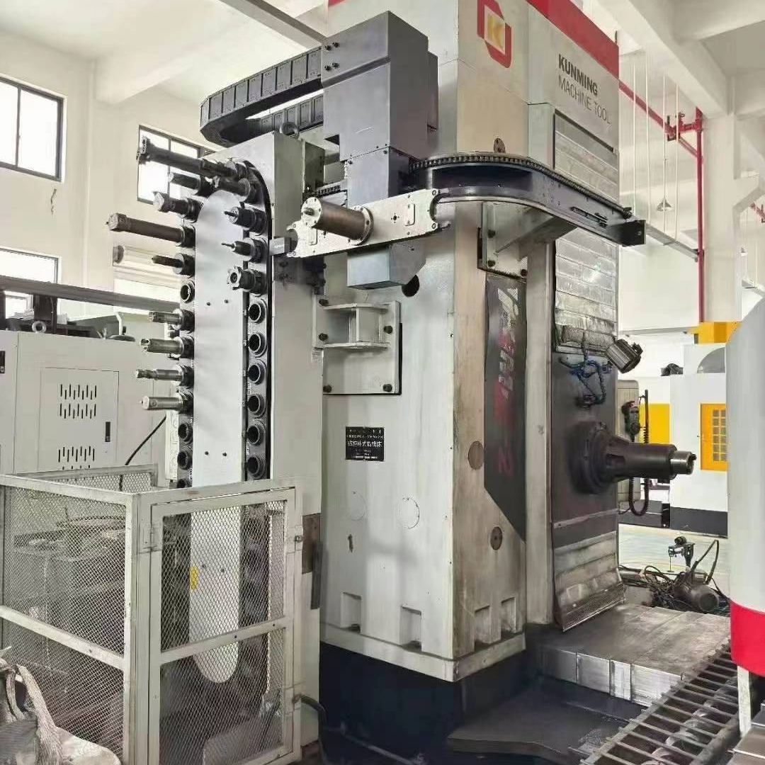 出售二手沈机kimi B-2数控卧式铣镗床主轴转速1100刀库:40把