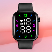 跨境直供运动电子表爱心高清方屏多功能LED电子表闪灯圈圈LED表