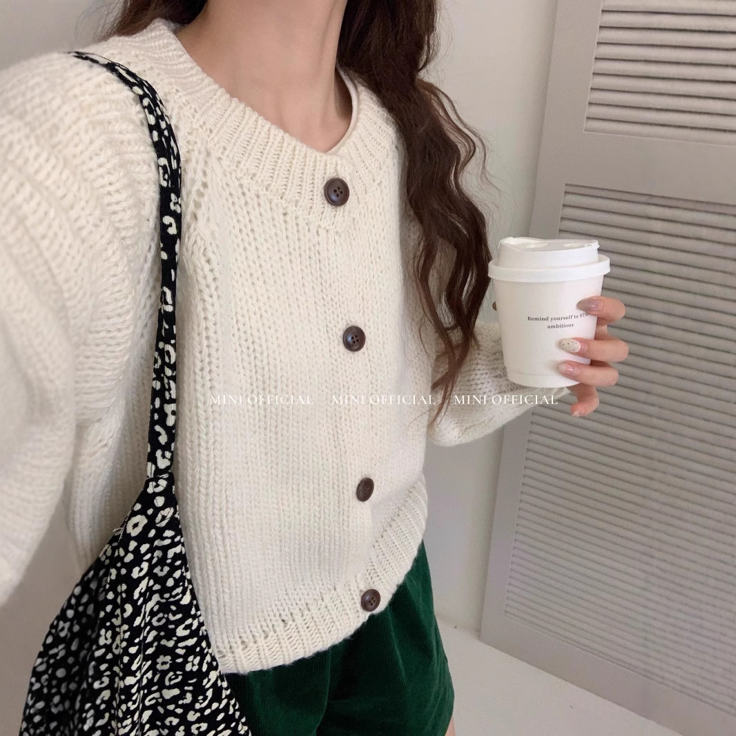 Korean Style Design Pure Color Simple Round Neck Knitted Cardigan for Women Autumn and Winter Lazy Style Loose Soft Waxy Sweater Jacket for Women