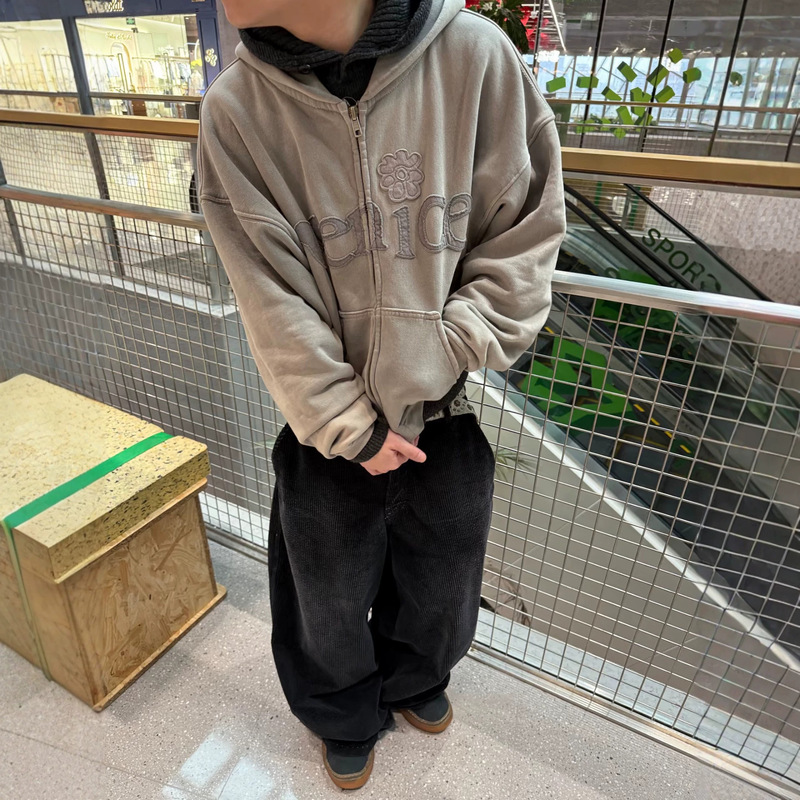 Korean-style washed and distressed ERL zip-up hoodie with contrasting color patch embroidery, simple design, slimming effect, unisex