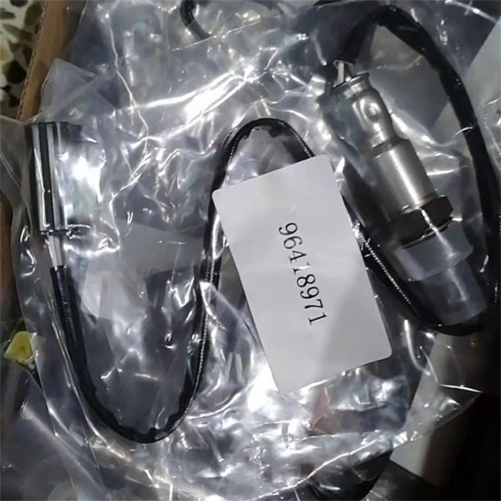 �������� 96353002 S11-1205110JA 24557792 9641897124101877