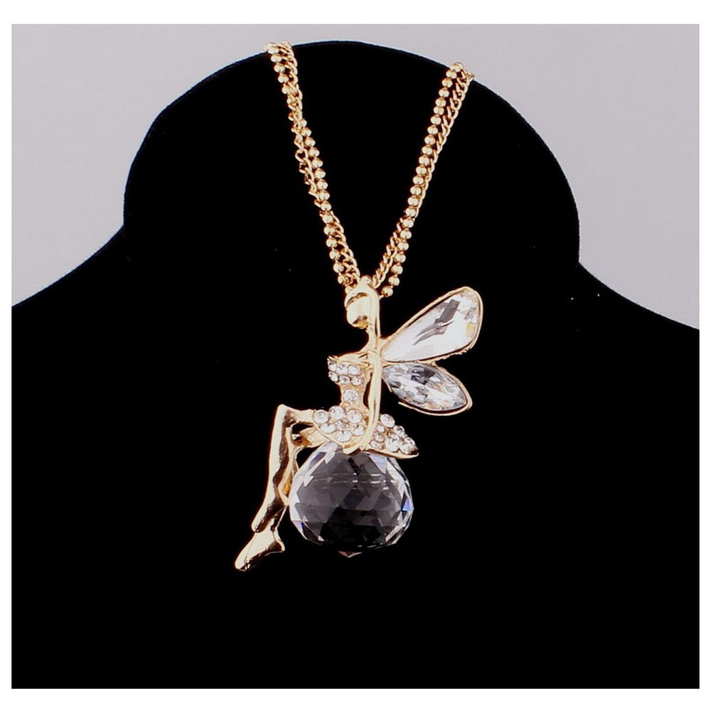 Angel Wings Necklace Image 2