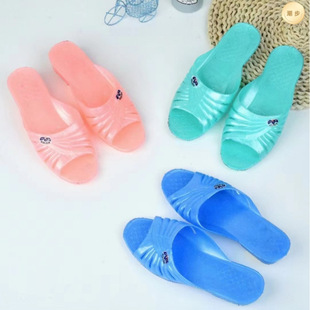 ���fŮ��Ь238�ļ����ꋌ����Ьƽ����������һ����ЬŮ�z�����l