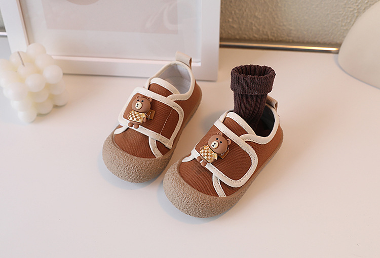 Koreanische Version von Kinder Canvas 2023 Frühling und Herbst Neue Jungen Casual Little Bear Girls Cartoon Weiche Sohlen Baby_voghion.com