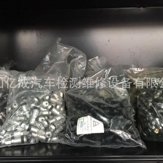 汽车轮胎气门嘴汽车轮胎真空嘴黑色塑料气门胶嘴批发气门芯高适配