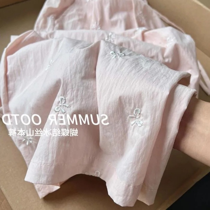 분홍색