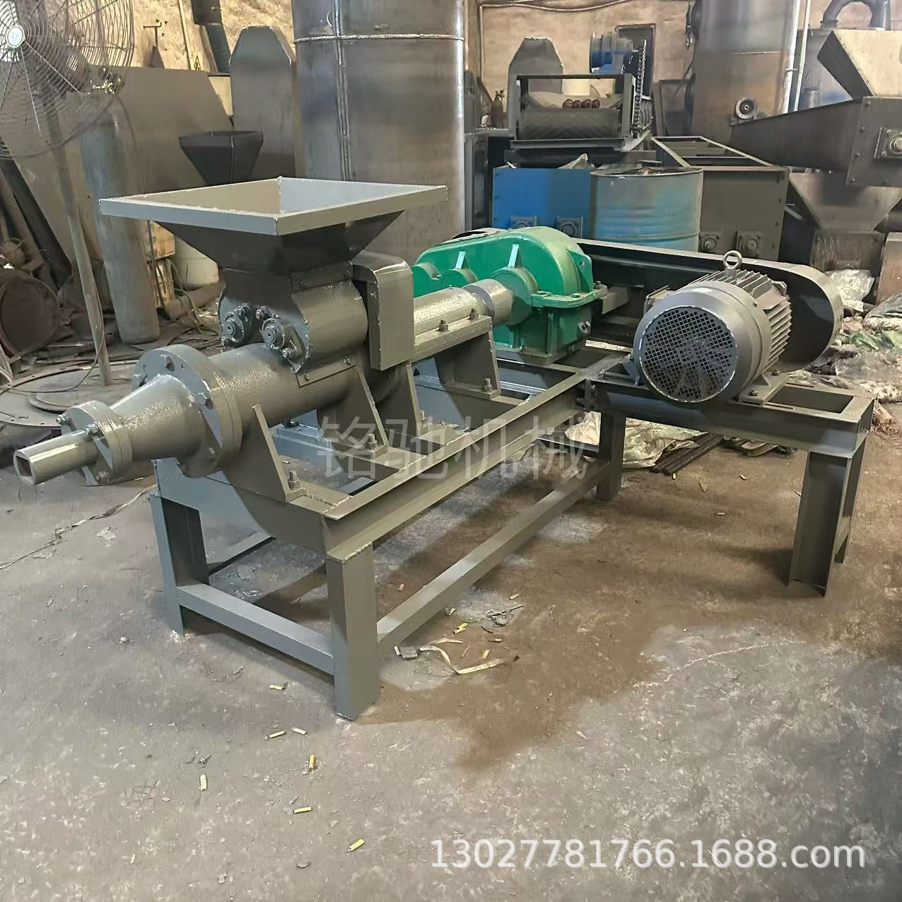 Máquina de fabricación de barras de carbón pulverizado de carbón activado de Lancan extrusora máquina de fabricación de barras de carbón de barbacoa máquina de lavado con agua máquina de formación de escoria de carbón