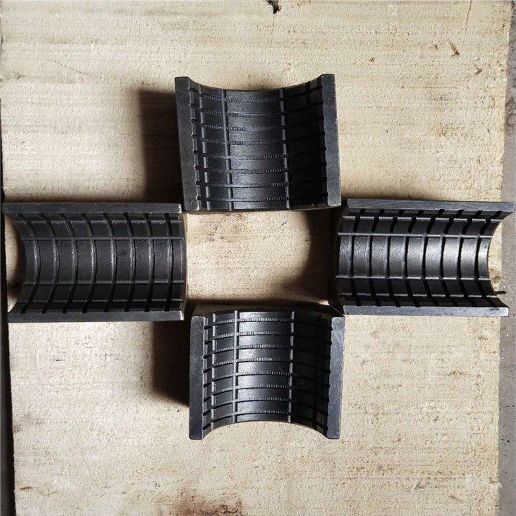 中昱供应ZDY3500L履带钻机配件履带车体总成 夹持器卡瓦多规格