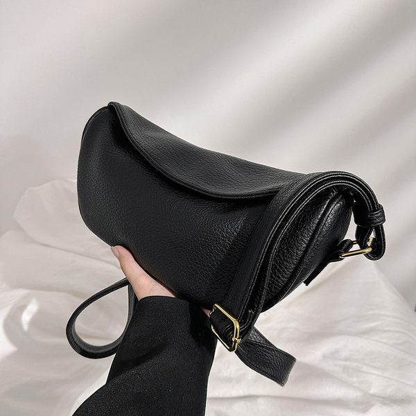 One-shoulder bag for leisure