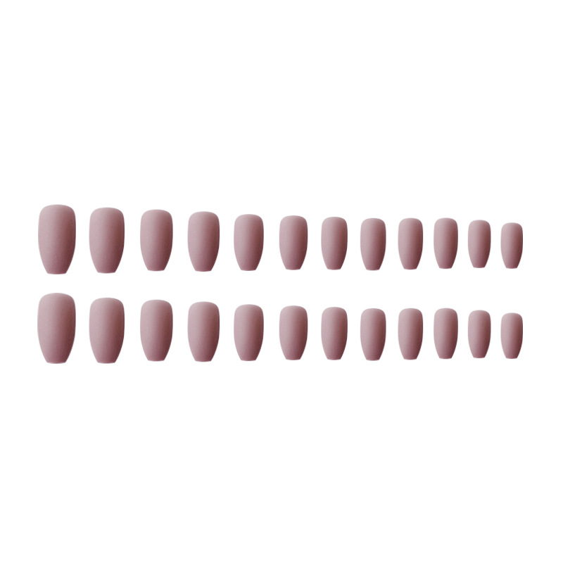 Parche de uñas de celebridades de Internet con personalidad esmerilada, parche de uñas postizas terminado con sensación de carne, 24 piezas, armadura trapezoidal terminada