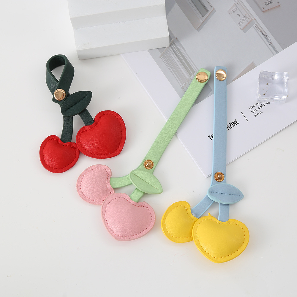 欧美田园风格樱桃车厘子钥匙扣皮革挂件创意ins女书包包挂饰挂件