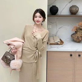 时尚休闲套装;连衣裙;女式针织衫