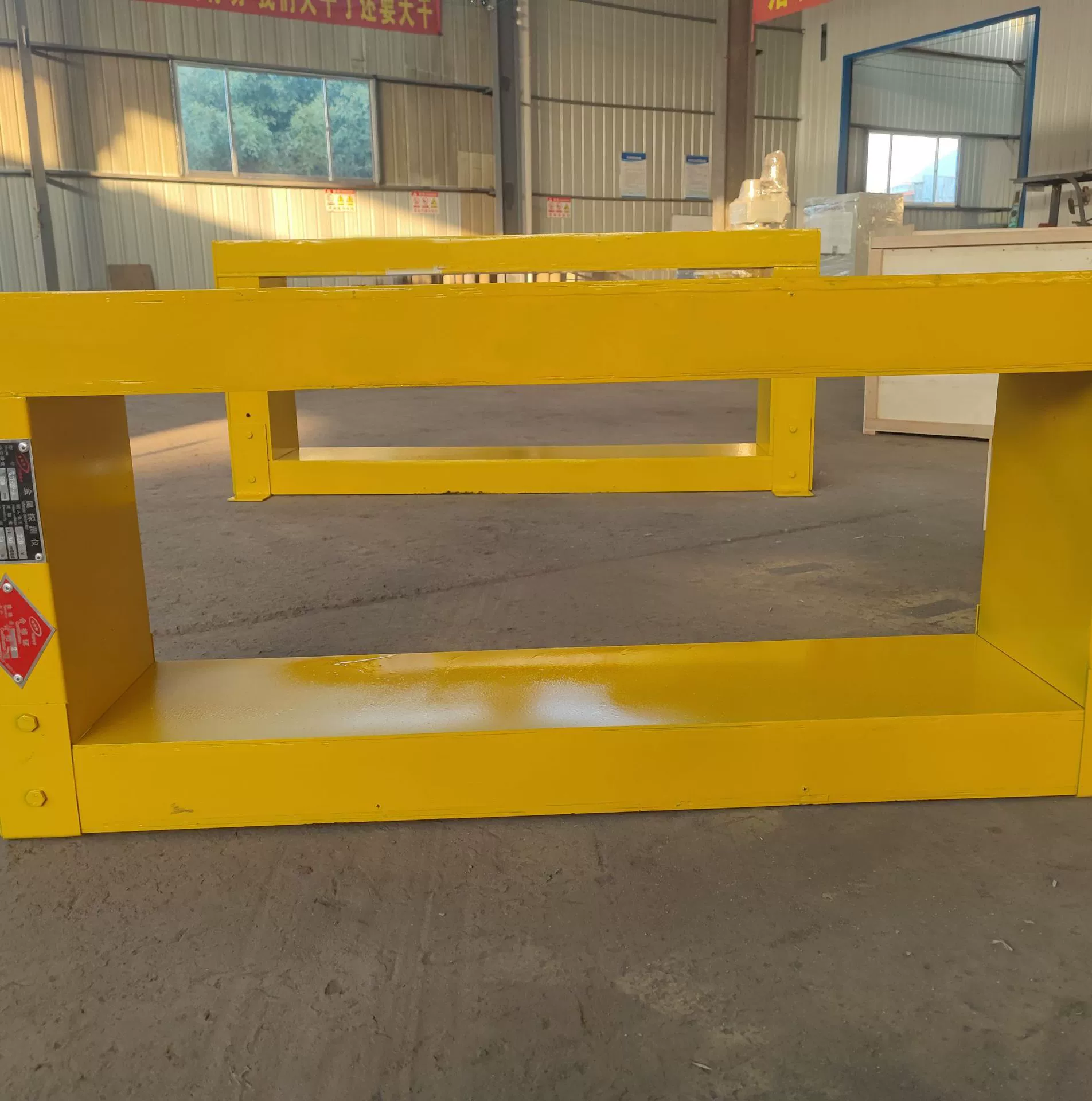 Детектор металла Zhongyu EC-1200 помехостойкий немагнитный ременный детектор