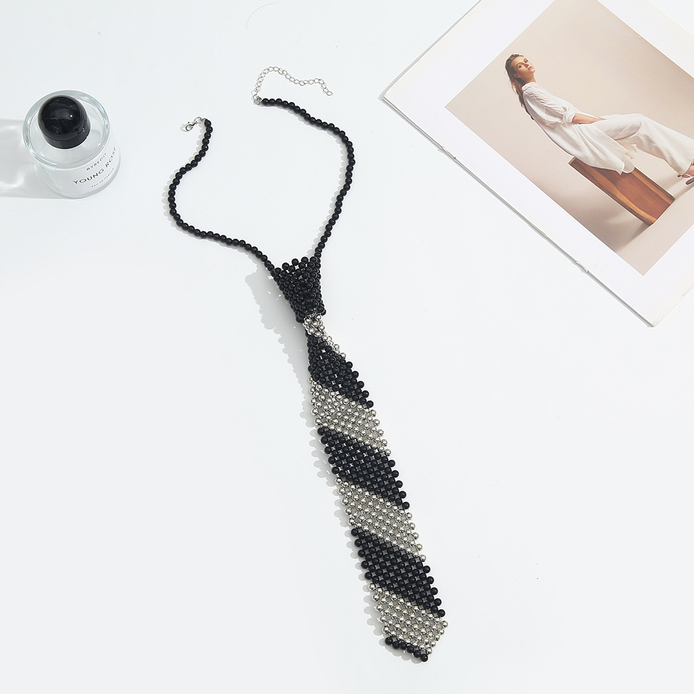 Corbata Elegante con Perlas para Boda image 12