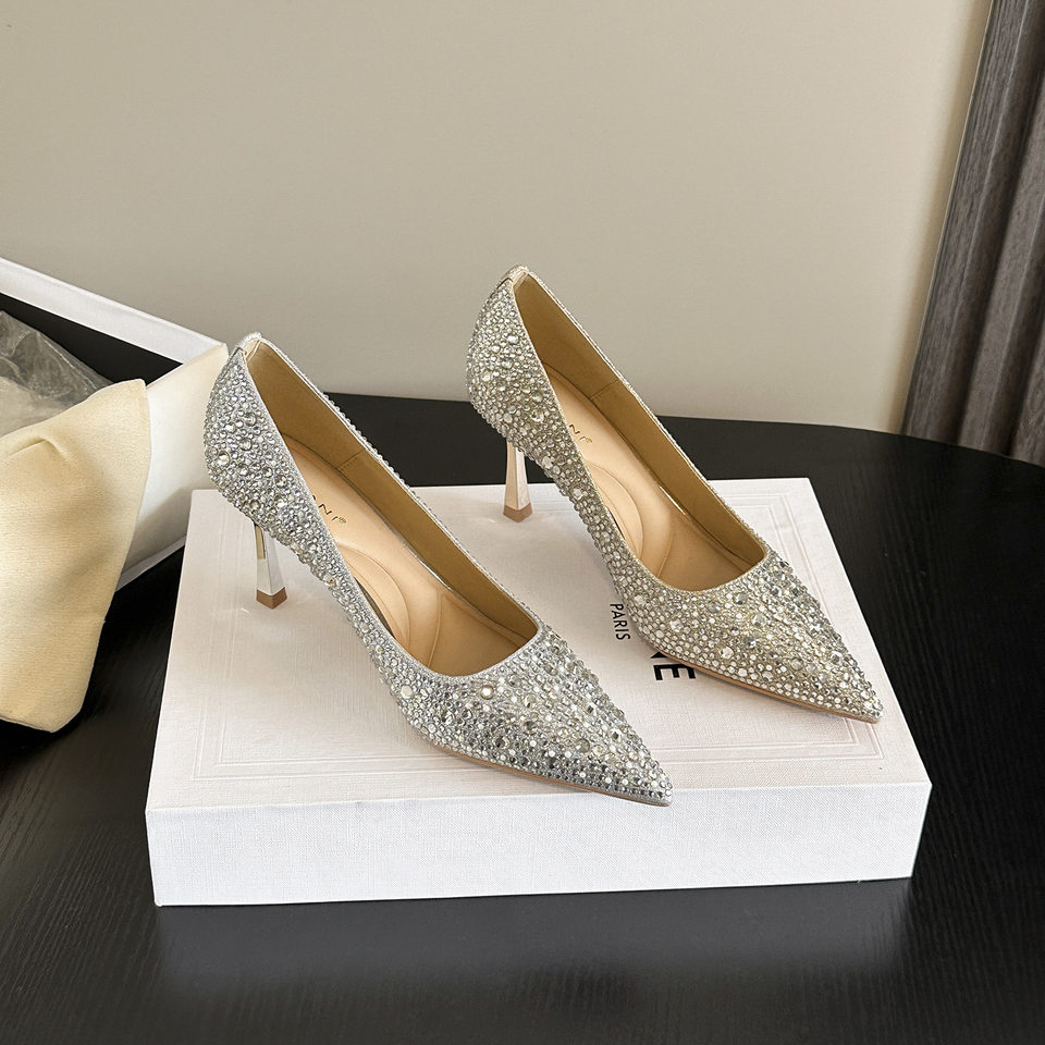Giày cao gót nữ mũi nhọn gót 6–8 cm đính đá và ngọc trai, giày cưới cô dâu thanh lịch — Champagne màu, bạc