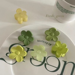 �n��INS�Gɫϵĥɰ͸��С������ץ�A���ͱP�l�l�A�l��^�Ů�A��