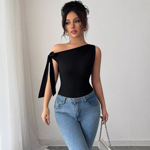 �F؛�W�����uͨ�羳Ů�b�¿�Ůʿ����ͨ�ڼ�ɫб��Ť�Yϵ��T����