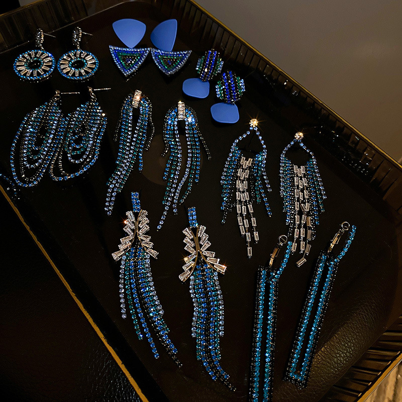 fashionable design earrings