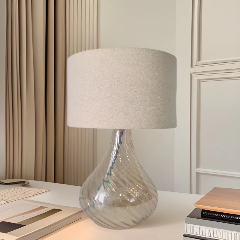 Lámpara de mesa de vidrio Lámpara de mesa de noche de dormitorio Lámpara de mesa de vidrio para el hogar Sala de estar Mesita de noche de estilo europeo Lámpara de mesa de decoración de habitación de boda