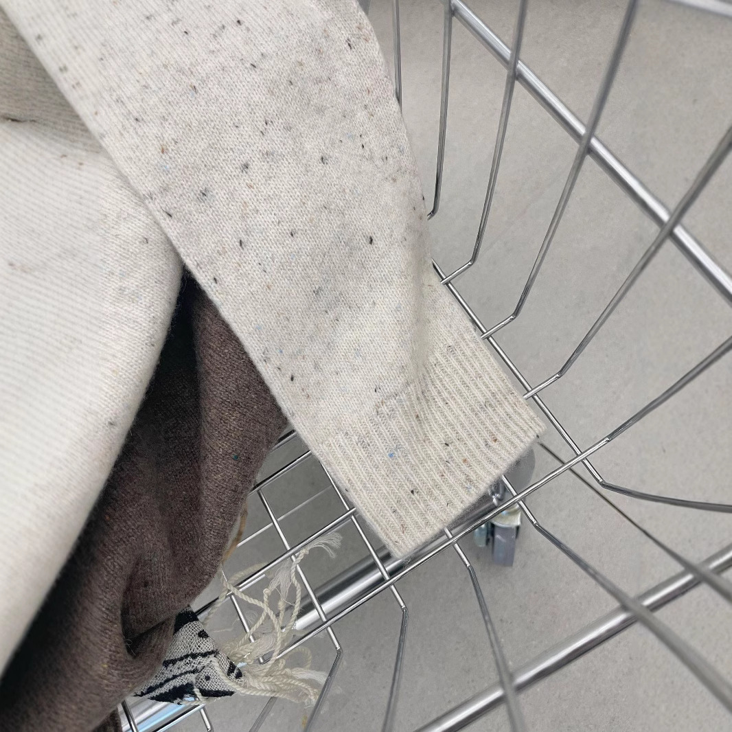 秋冬新款一体上衣无缝全羊毛半高领女衫100羊毛针织韩版轻薄毛衣