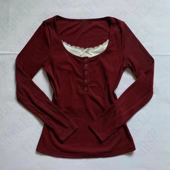Niche autumn new style round-neck lace slim-fit sweet and alluring long-sleeve sweater top in a sweet style, thin design