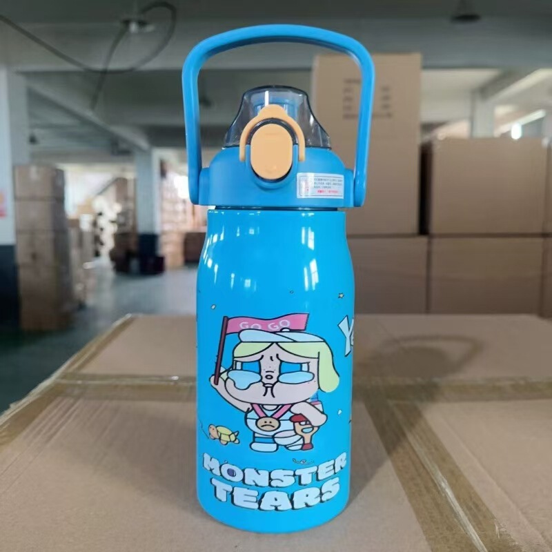 国境を越えた新しいグラデーション 3D 漫画断熱かわいいストロー カップ学生のための見栄えの良い大容量スポーツ ポータブル ポット|undefined