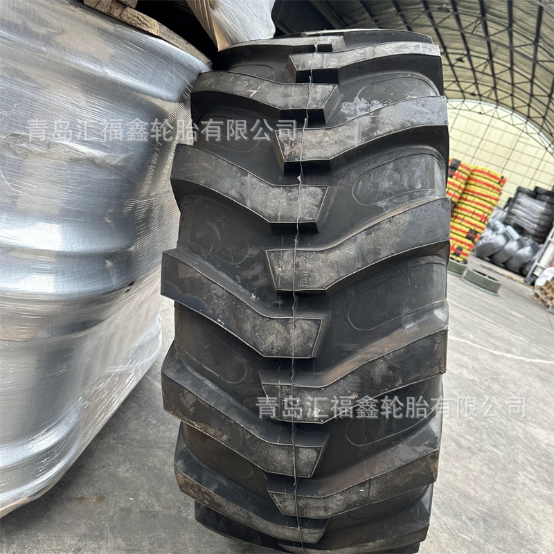 现货销售 XC870H整体式挖掘装载机轮胎19.5L-24真空胎 支持出口