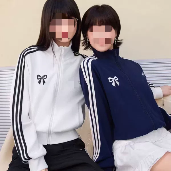 Autumn and winter light sweet three-stripe retro style trendy sports early autumn jacket women's new stand-up collar slim-fit jacket top