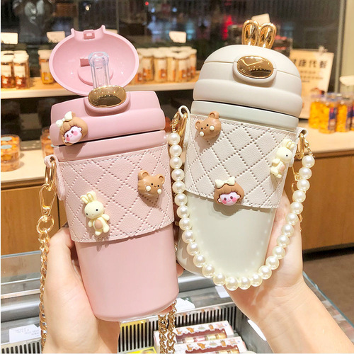 Thermos cup for women, simple and exquisite, high-end, small, fragrant, cross-body water cup, high-looking portable straw cup, cute girl