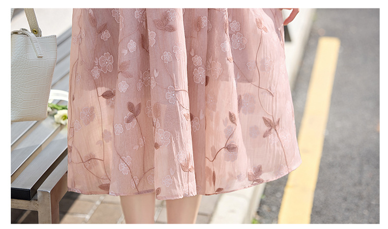 Đầm maxi nữ thắt eo tay bồng họa tiết hoa nhỏ cổ chữ V phong cách tea dress — Màu hồng, màu vàng chi tiết 29