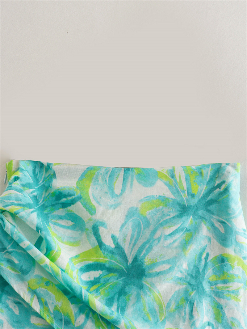 Falda de vacaciones estilo tropical