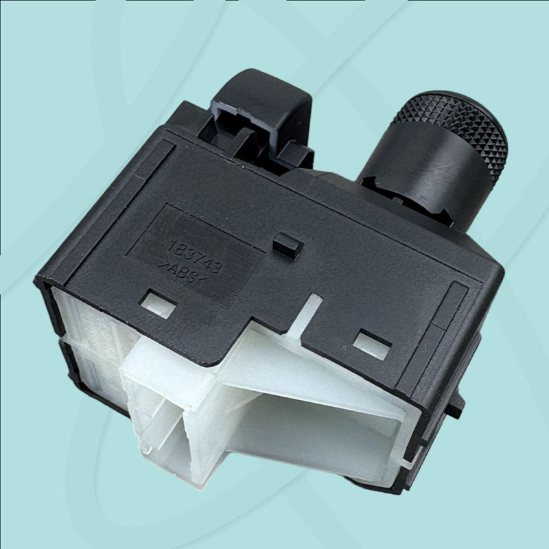84872-47050 is a rearview mirror adjustment switch suitable for Toyota Camry, Prius, and Alphard models
