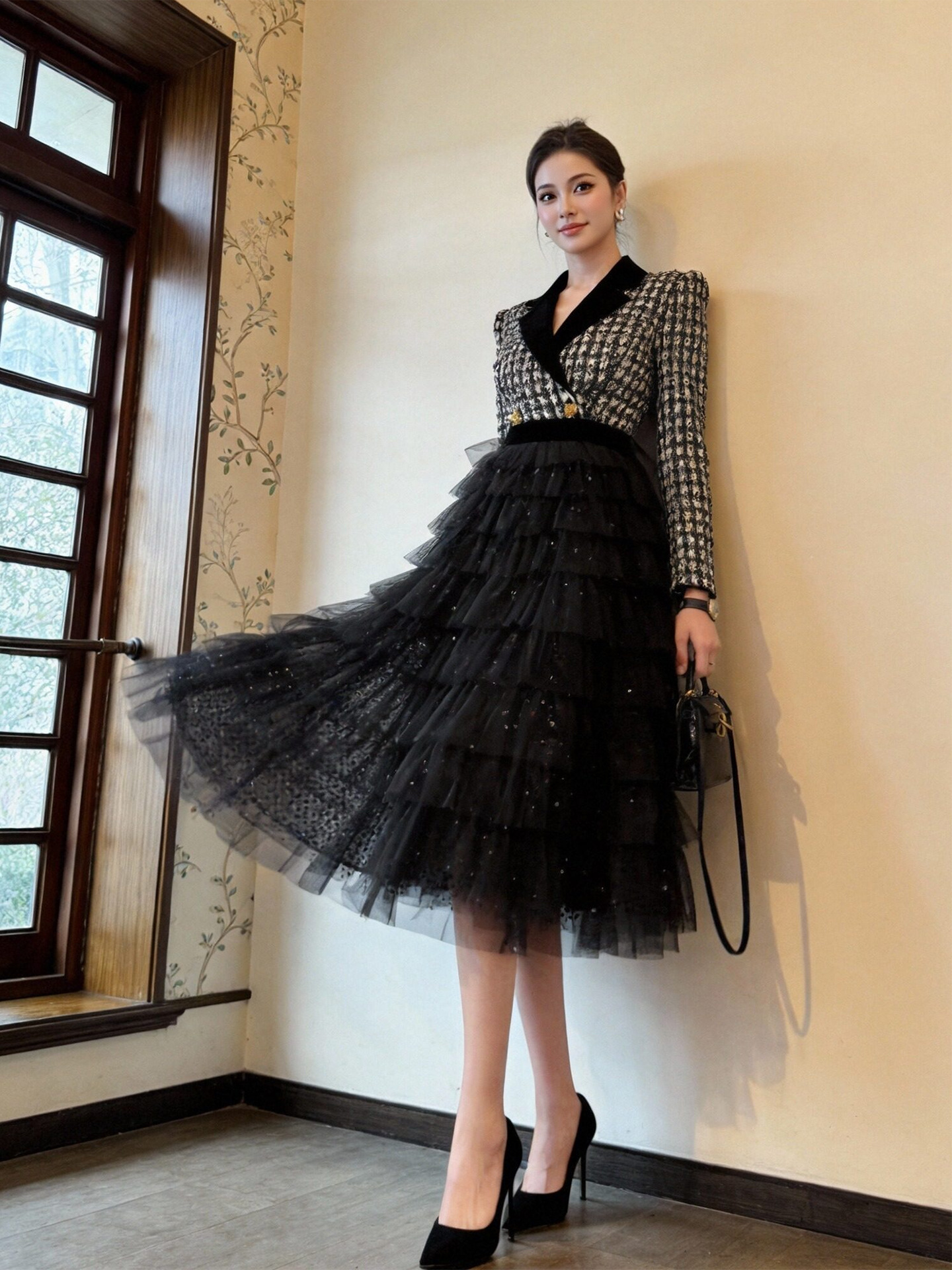 Đầm nữ cổ vest kẻ sọc phối lưới bồng eo dài tay — đen