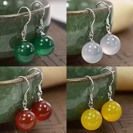 项链;耳钉;手链