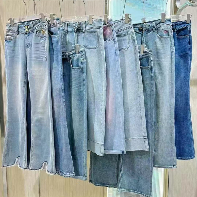 The First Batch of 25 Autumn Styles: Beiying Fleece-Lined Jeans, Durable and Non-Deformable, Fashion Brand Women's Clothing, Discount Clearance Wholesale The First Batch of 25 Autumn Styles: Beiying Fleece-Lined Jeans, Durable and Non-Deformable, Fashion Brand Women's Clothing, Discount Clearance Wholesale