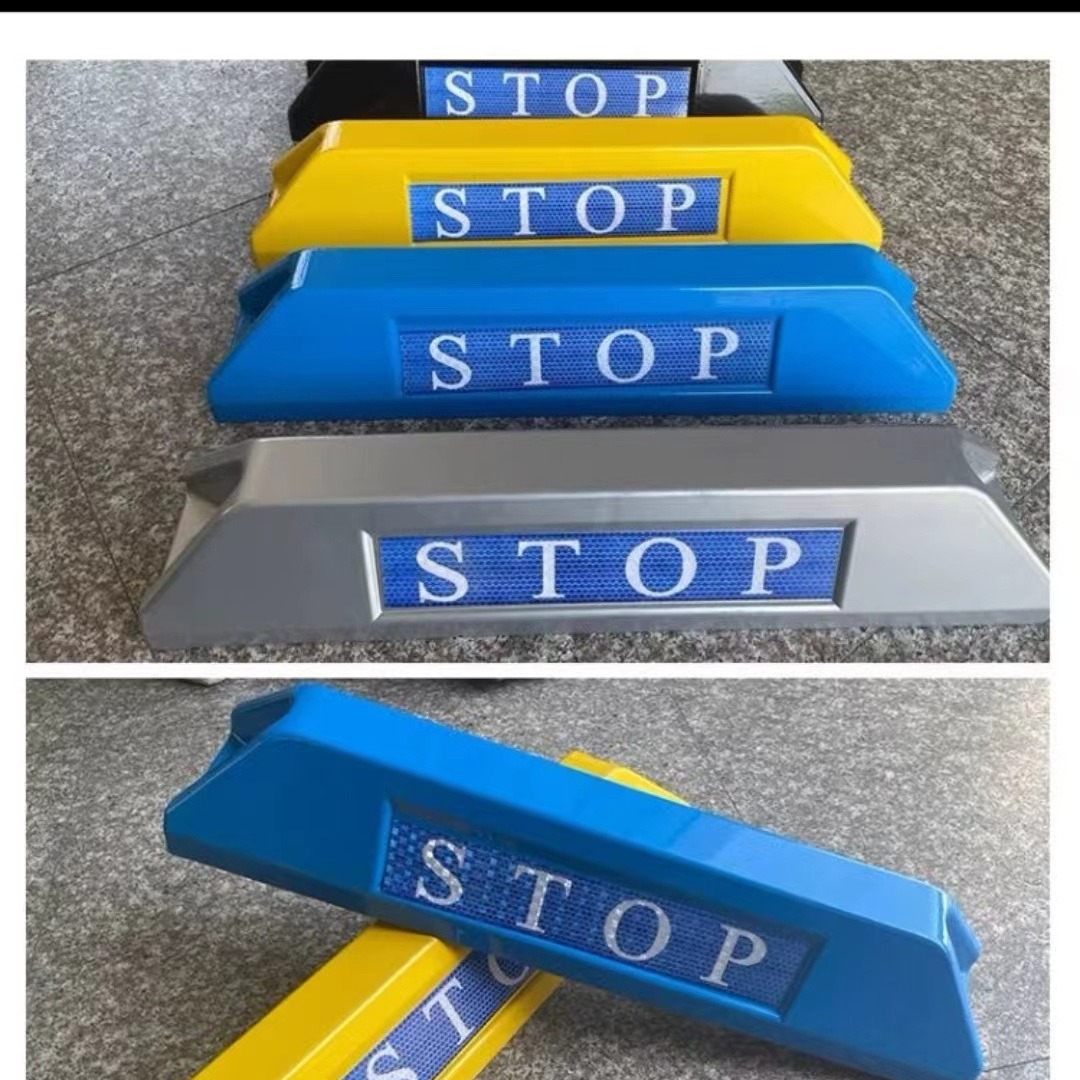 铸铝挡车器两孔三孔铝合金地档厂家地下车库车轮限位器车位定位器