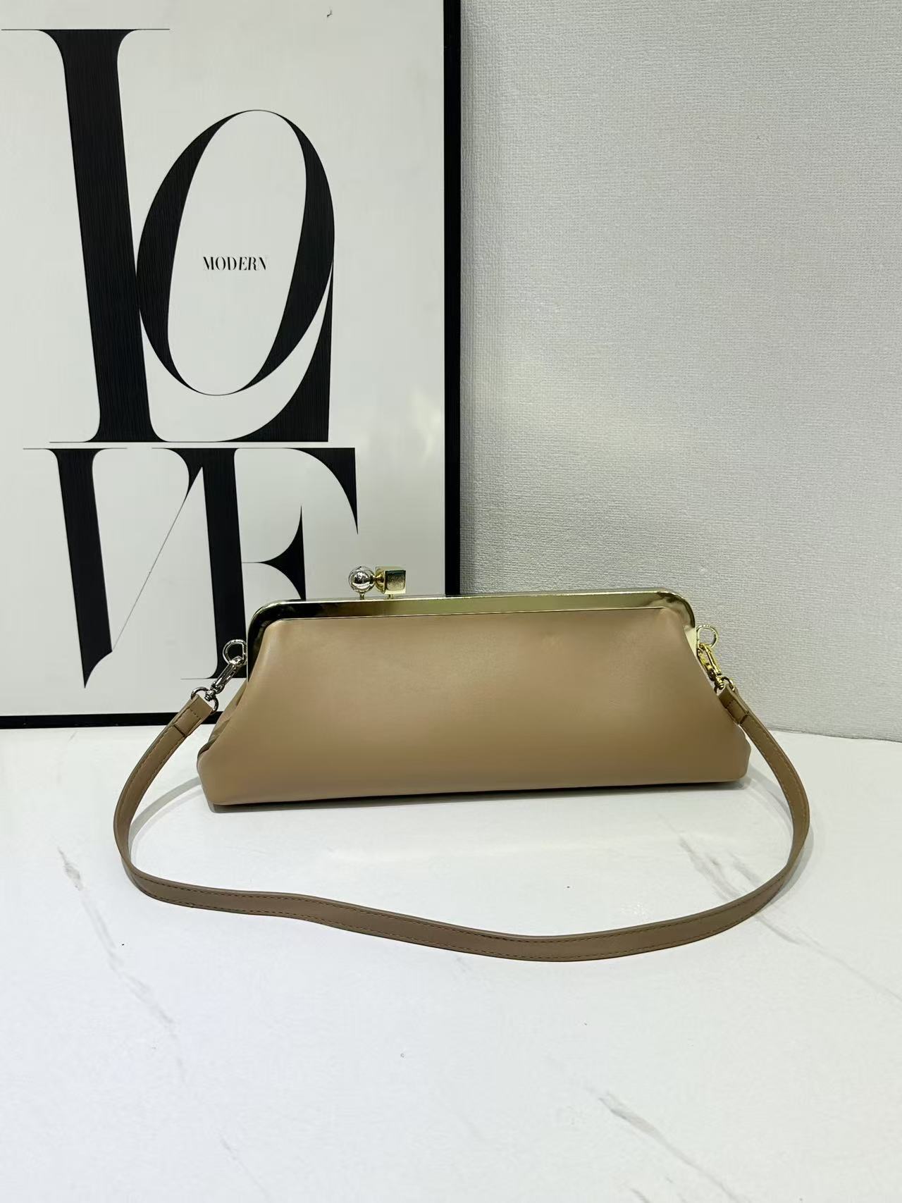 New French Plain Weave Baguette Bag Fashion Versatile Clutch Evening Bag Shoulder Underarm Bag For Women - Thumbnail 7