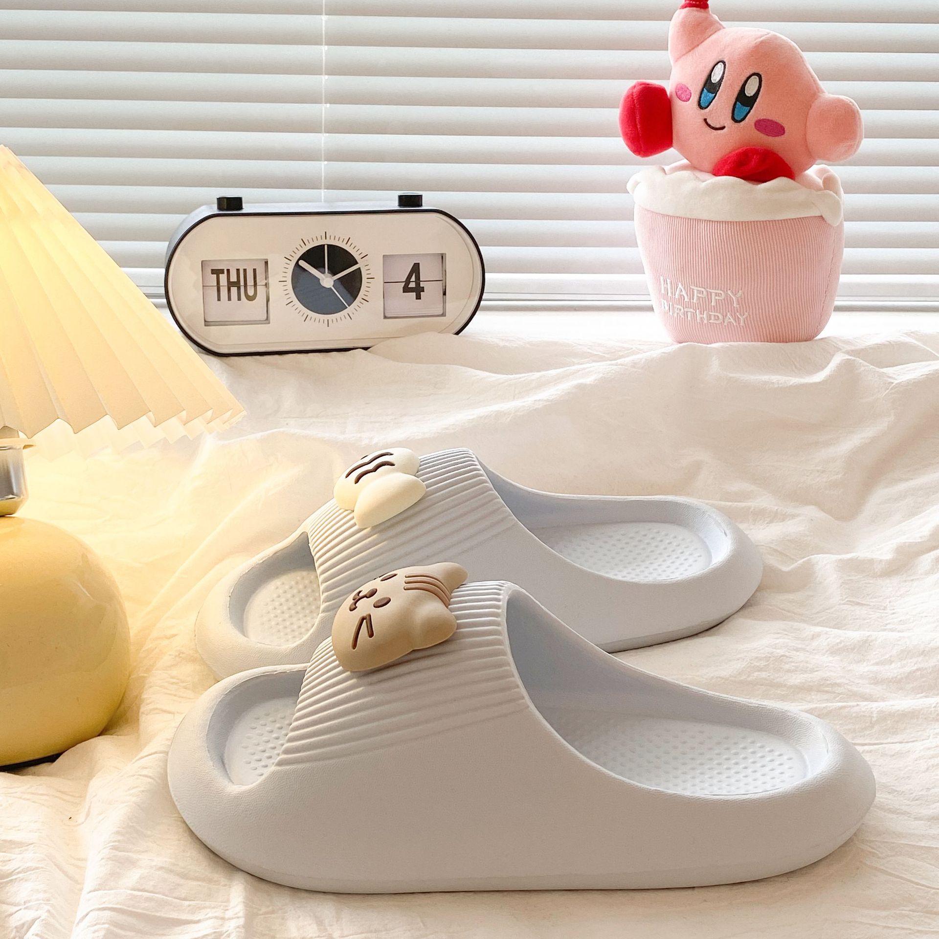 01 블루·고양이 고양이 물고기