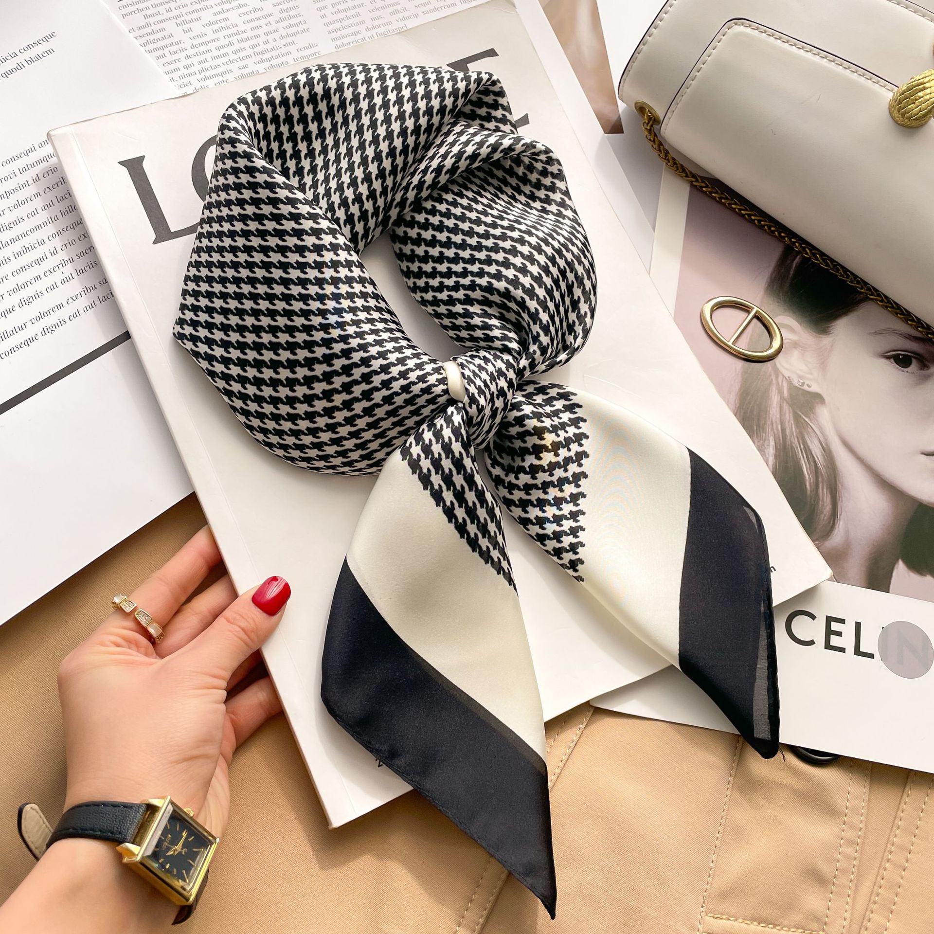 A0174 하운드 투스 블랙