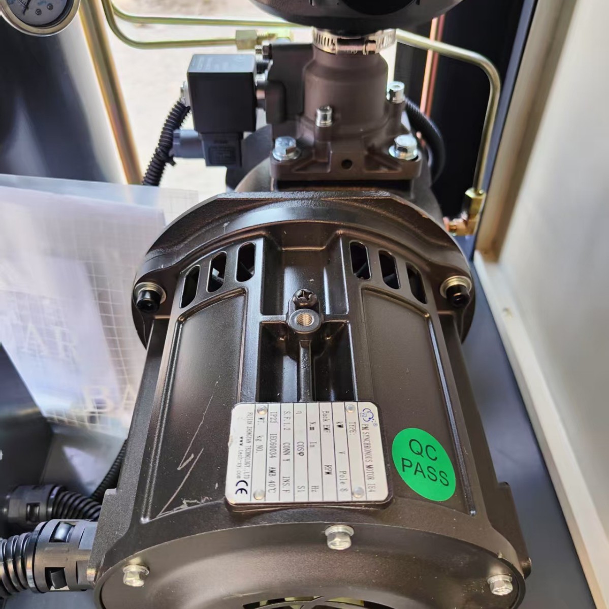 Special Permanent Magnet Variable Frequency Screw Air Compressor Industrial Grade Jaguar Air Compressor Silent Air Pump Air Compressor